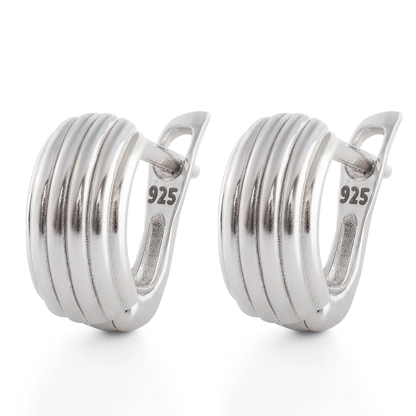 Semi-Curve Silver Bali Earrings