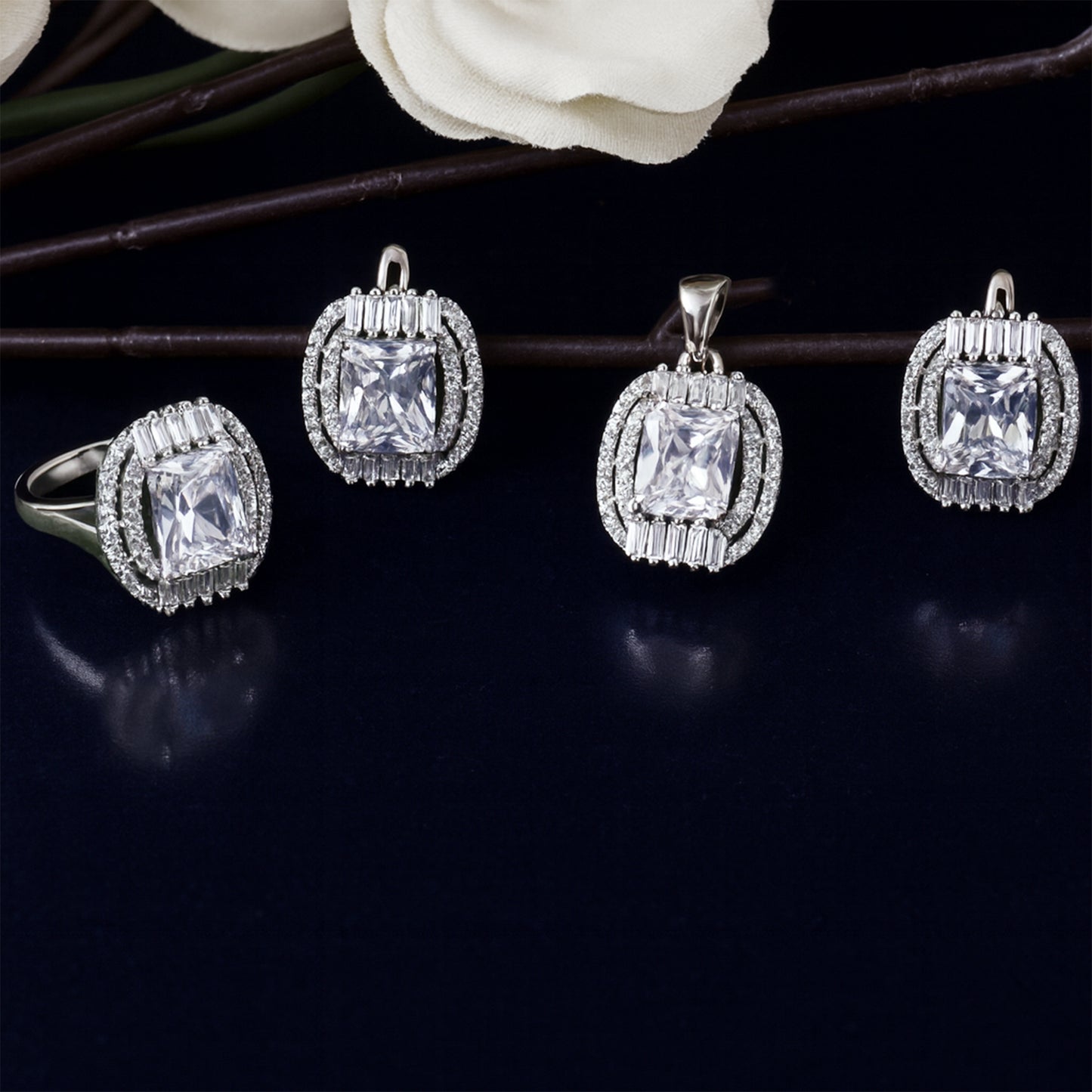 Majestic Radiance Set – Statement Pendant, Ring & Earrings in 925 Silver