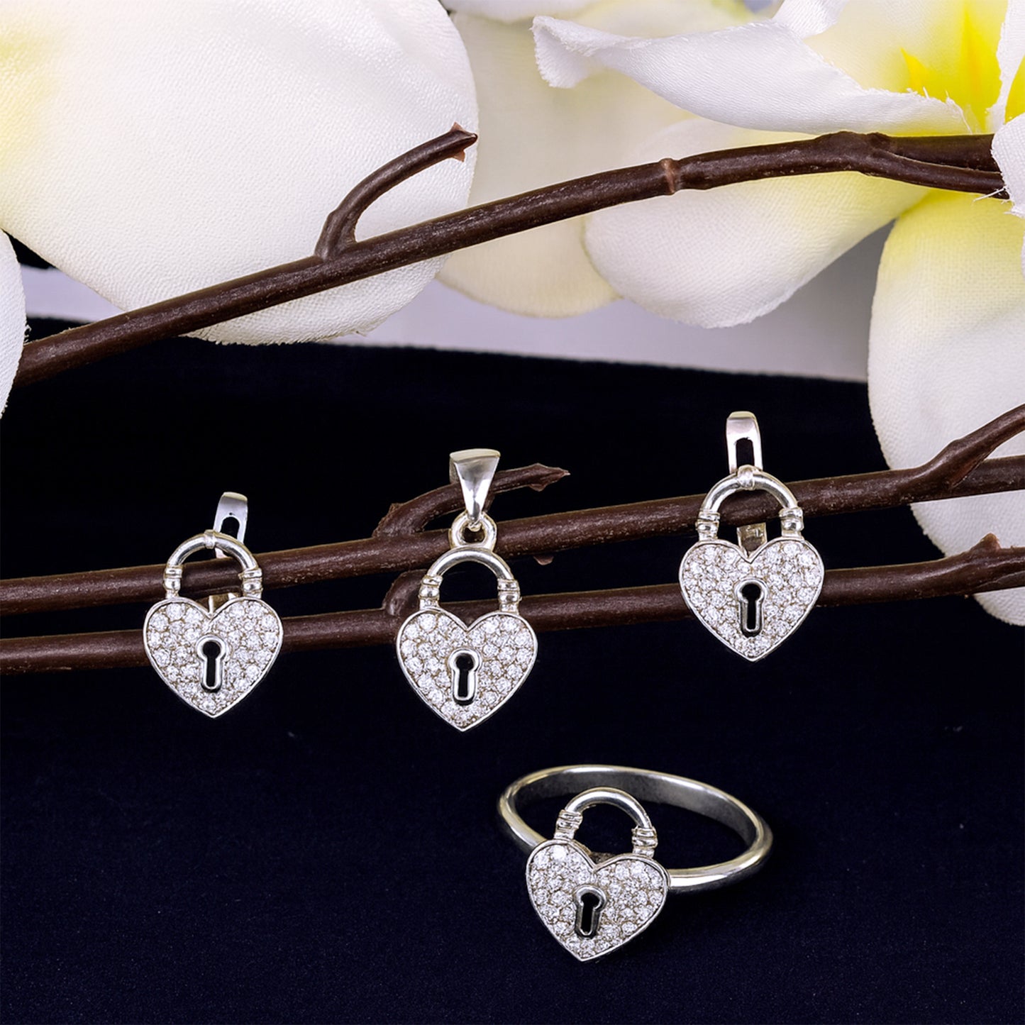 Locked in Love Set – Heart & Lock Pendant, Ring & Earrings in 925 Silver