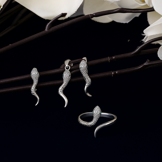 Serpent Charm Set – Snake-Inspired Pendant, Ring & Earrings in 925 Silver