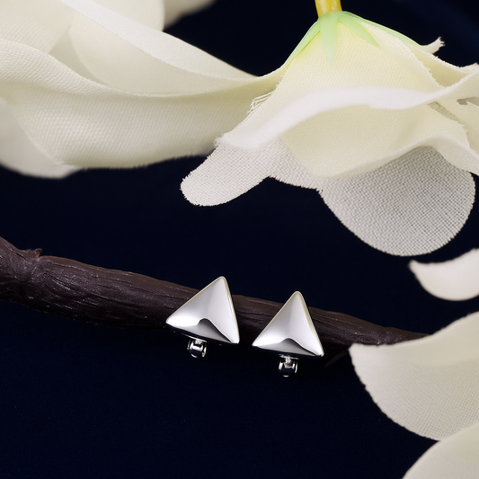 Plain tringle drop bali