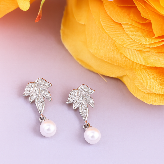 Leaf pattern with hanging pearl